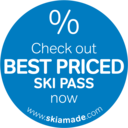Blauer Kreis mit „Check out best priced ski pass now“ und skiamade.com als Website für Frühbucherangebote. | © Ski amadé GmbH